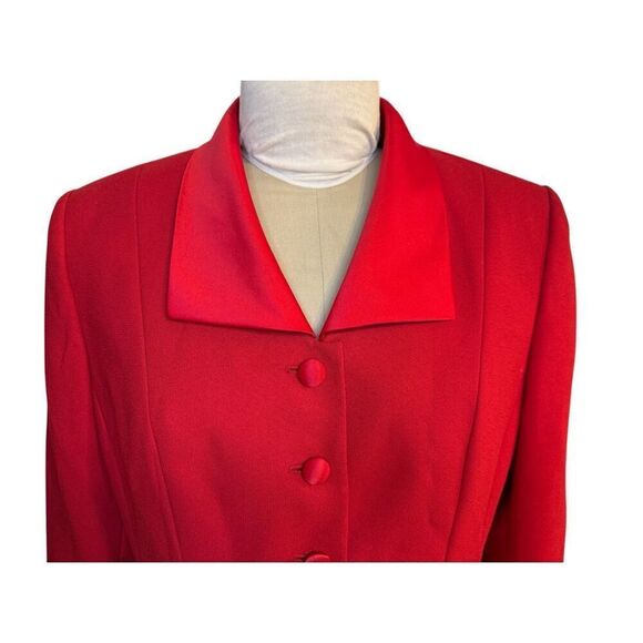 Le Suit Two Piece Business Professional Skirt/Blazer Sz. P14 Satin Collar Red - Picture 3 of 13